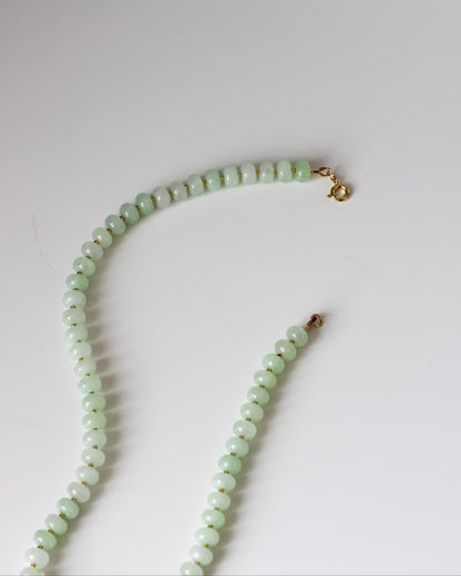 Light Green Jade Gemstone Necklace